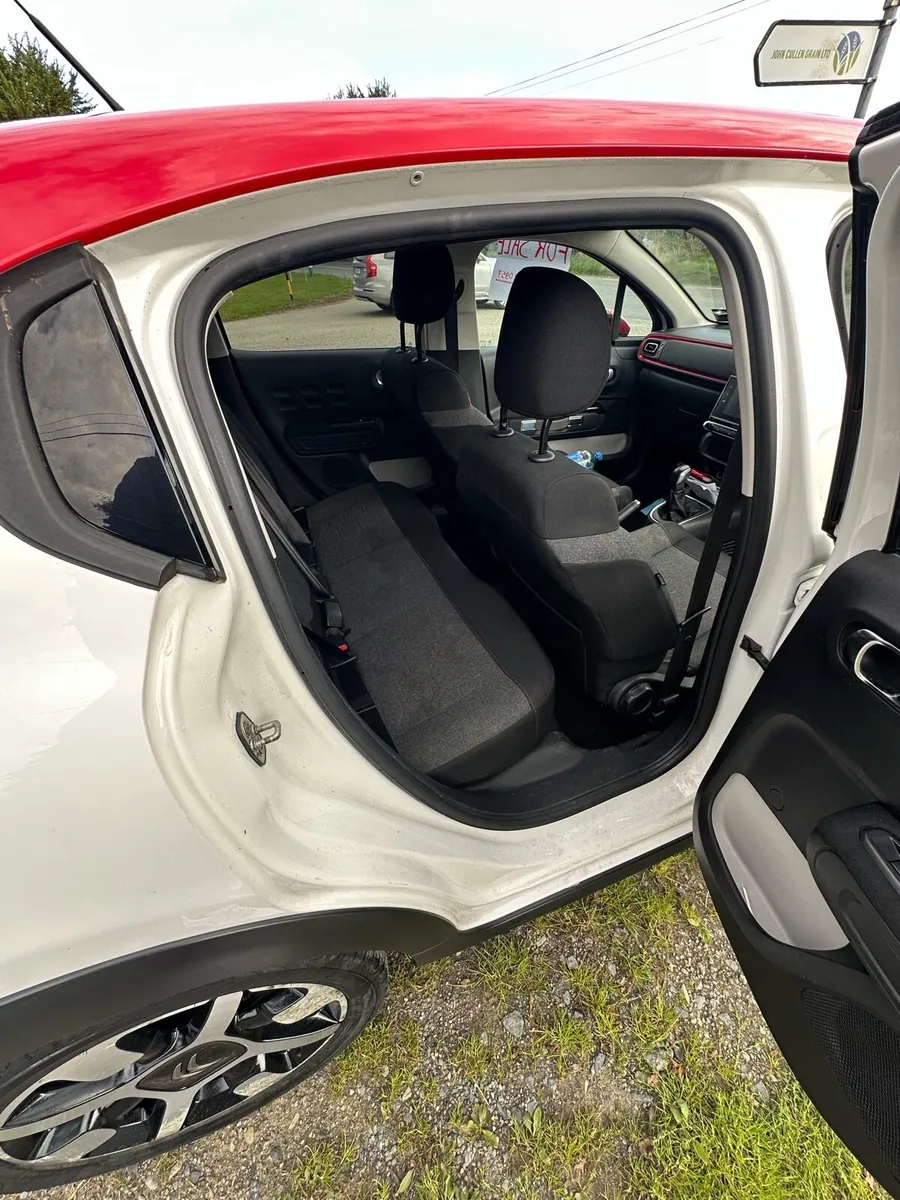 Car - Image 3