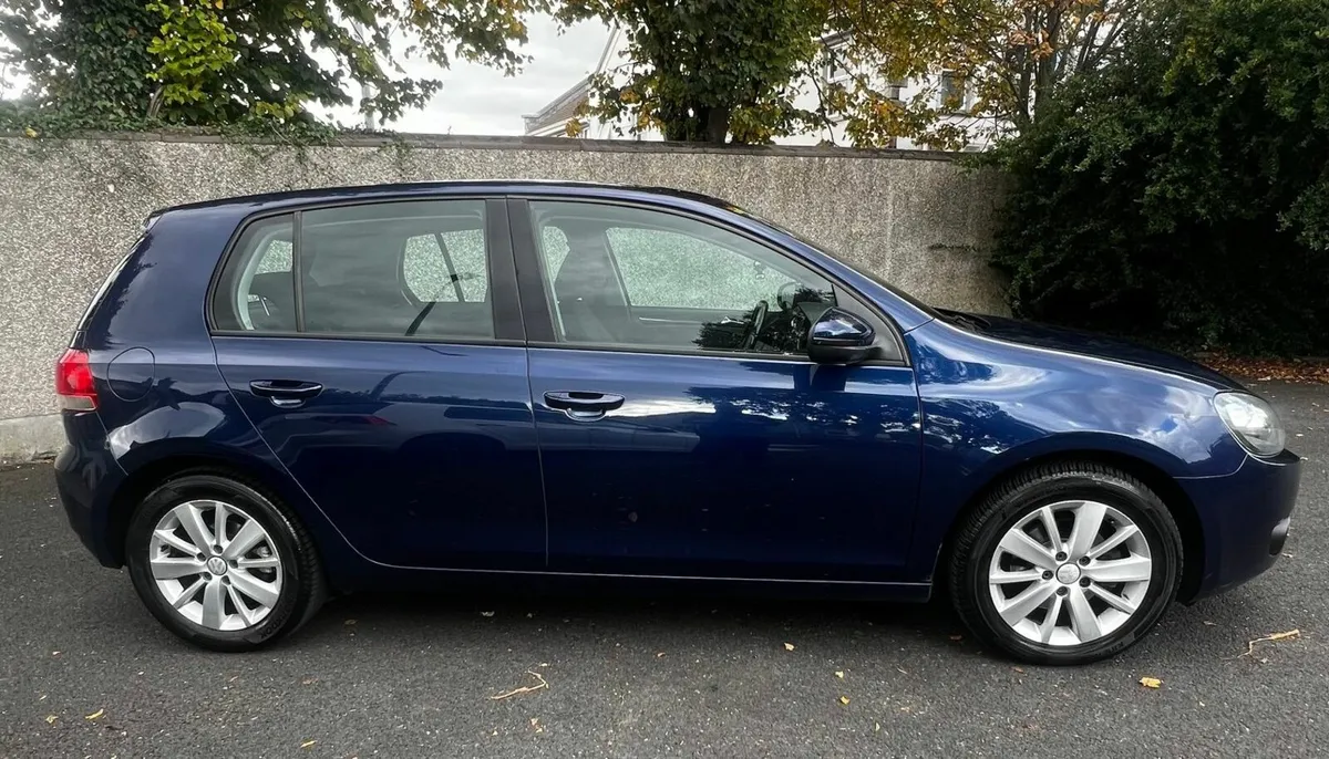 Volkswagen Golf 2012 - Image 3