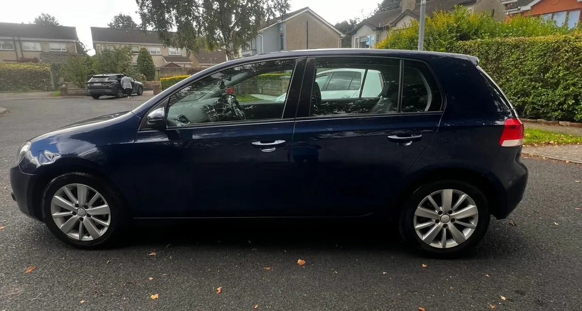 Volkswagen Golf 2012 - Image 4