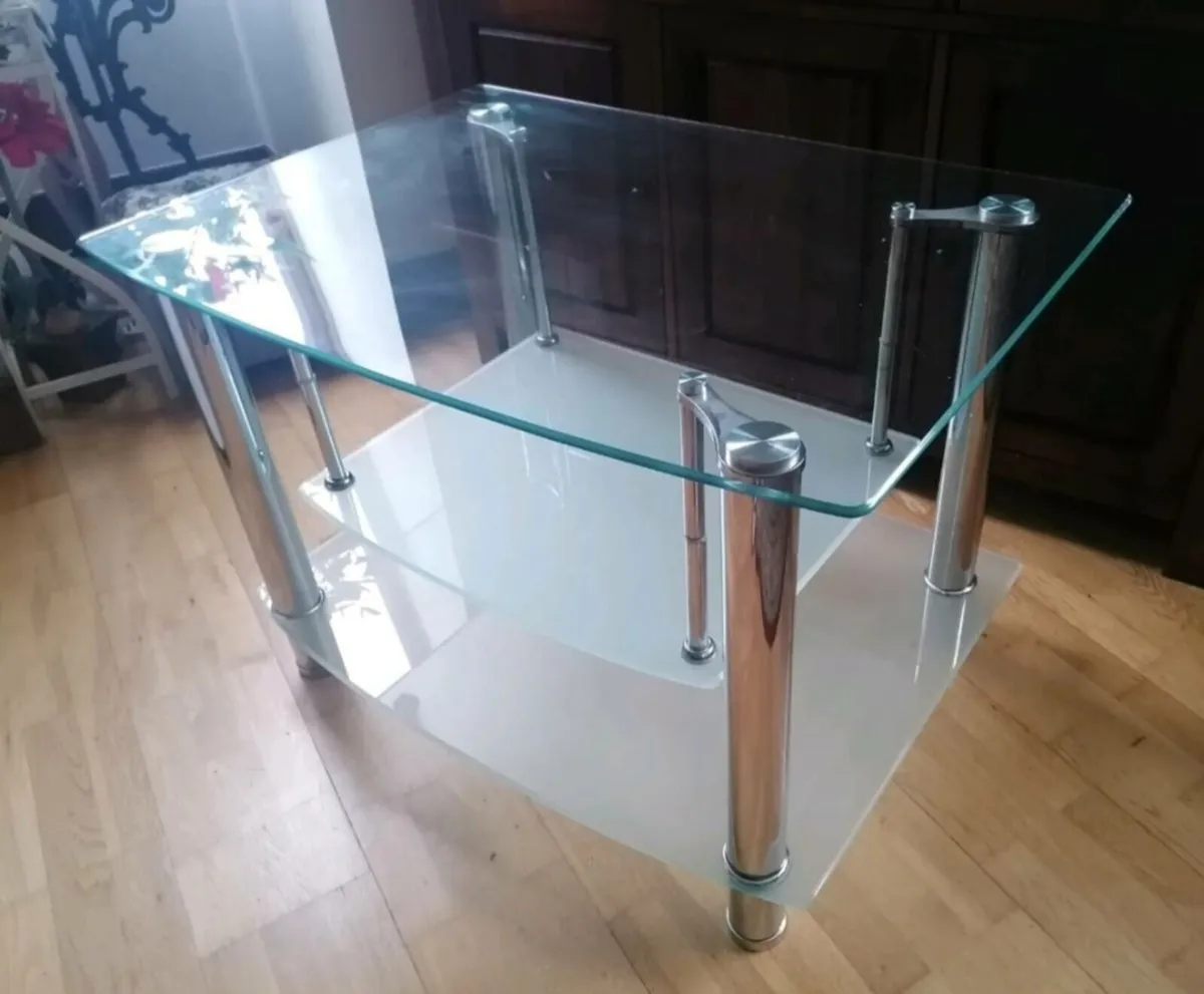 TV Table/Stand - Image 1