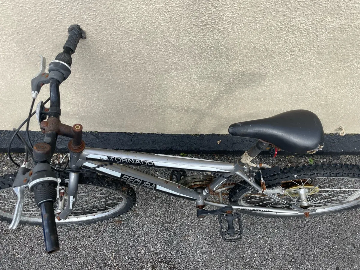 kids bike - Image 3