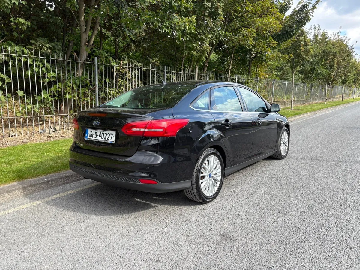 Ford Focus 2016 saloon 1 owner fsh - Image 2