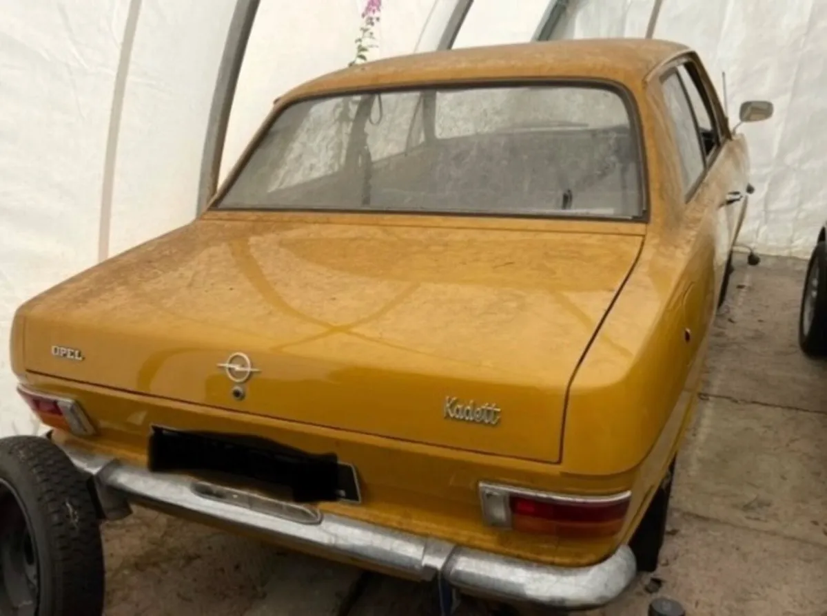 Car - Image 3