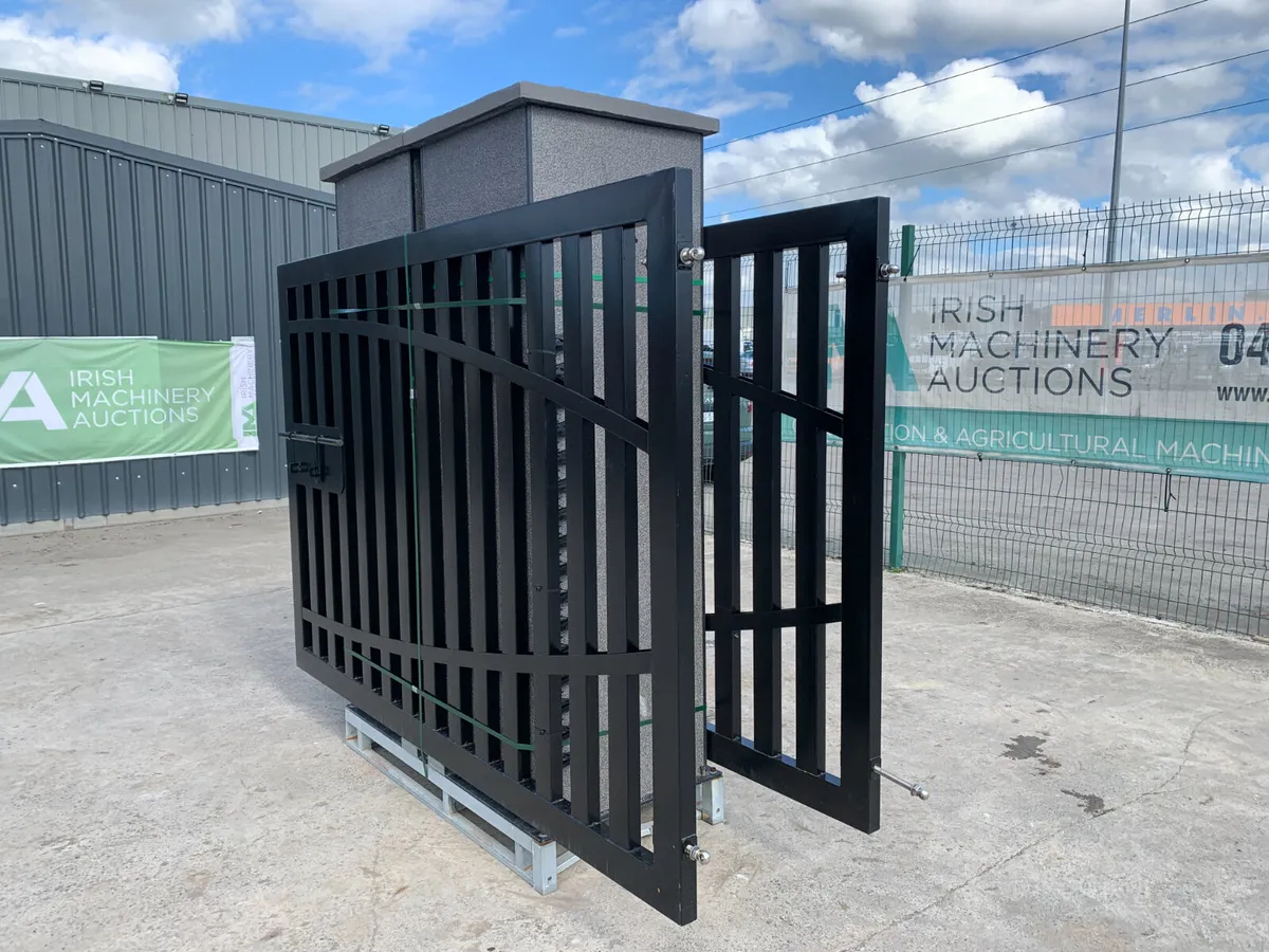 NEW 17FT IRON GATES & PILLARS FOR AUCTION - NAAS - Image 2