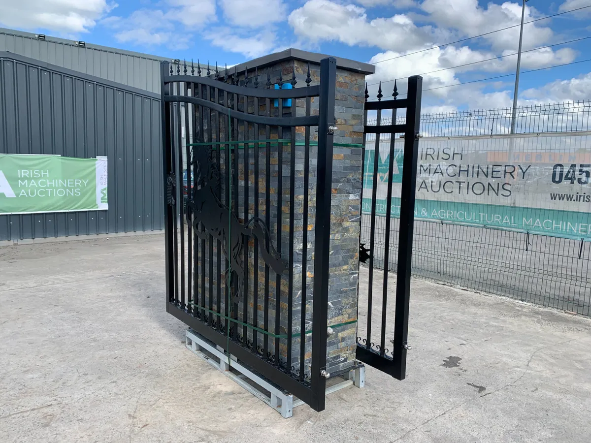 NEW 17FT IRON GATES & PILLARS FOR AUCTION - NAAS - Image 2