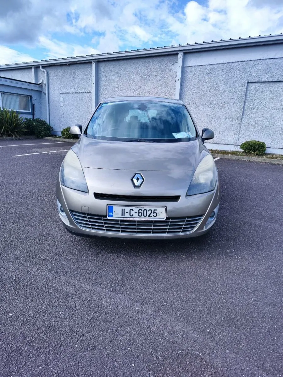 Renault Gran Scenic 1.5dci - Image 2