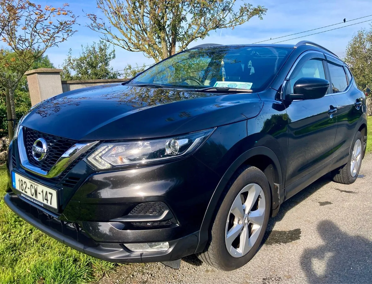 Nissan Qashqai SV 1.2 Petrol Automatic - Image 1