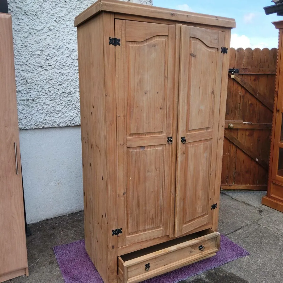Mexican Pine Wardrobe - Image 2