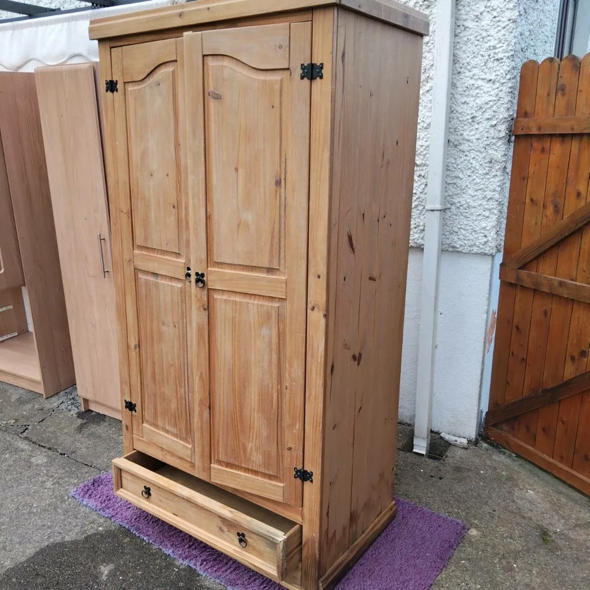Mexican Pine Wardrobe - Image 3