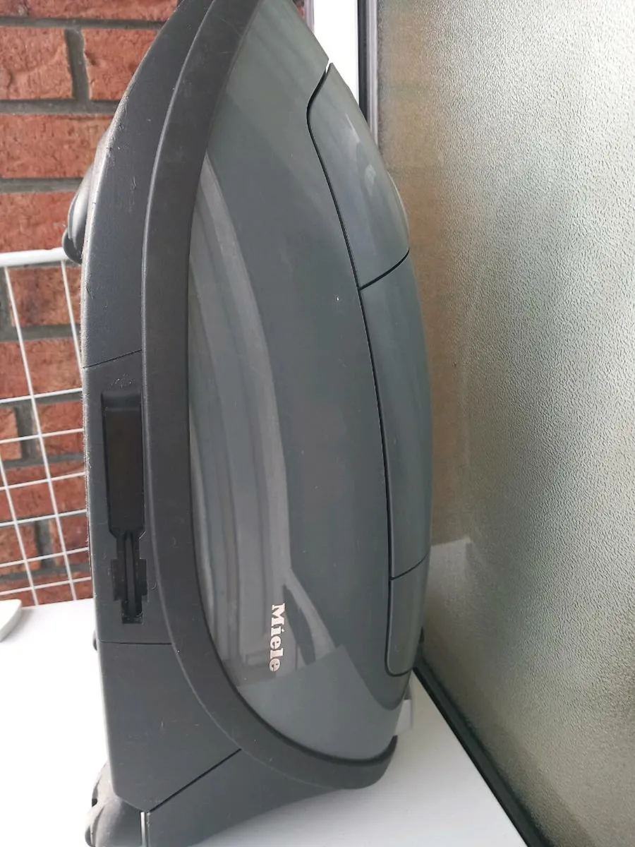Miele hoover - Image 3