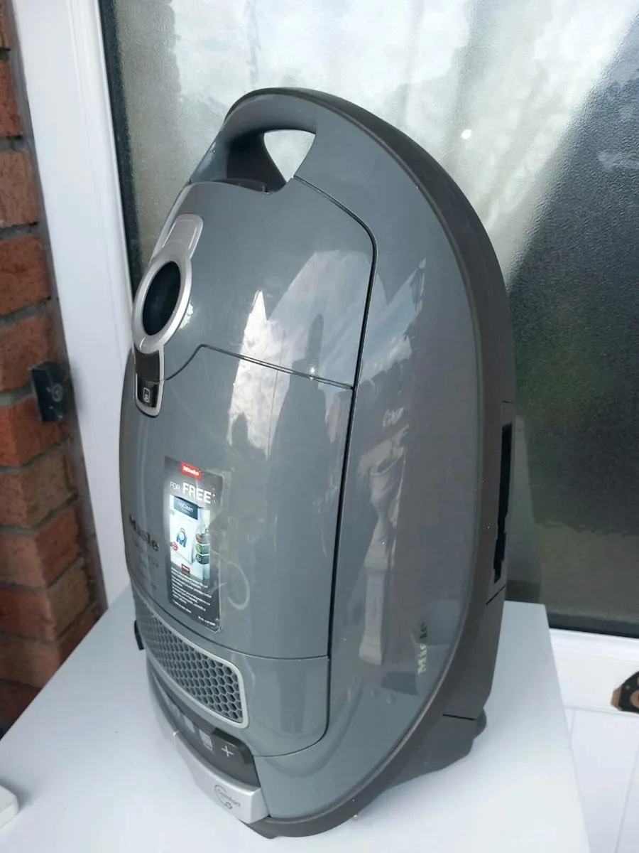 Miele hoover - Image 4