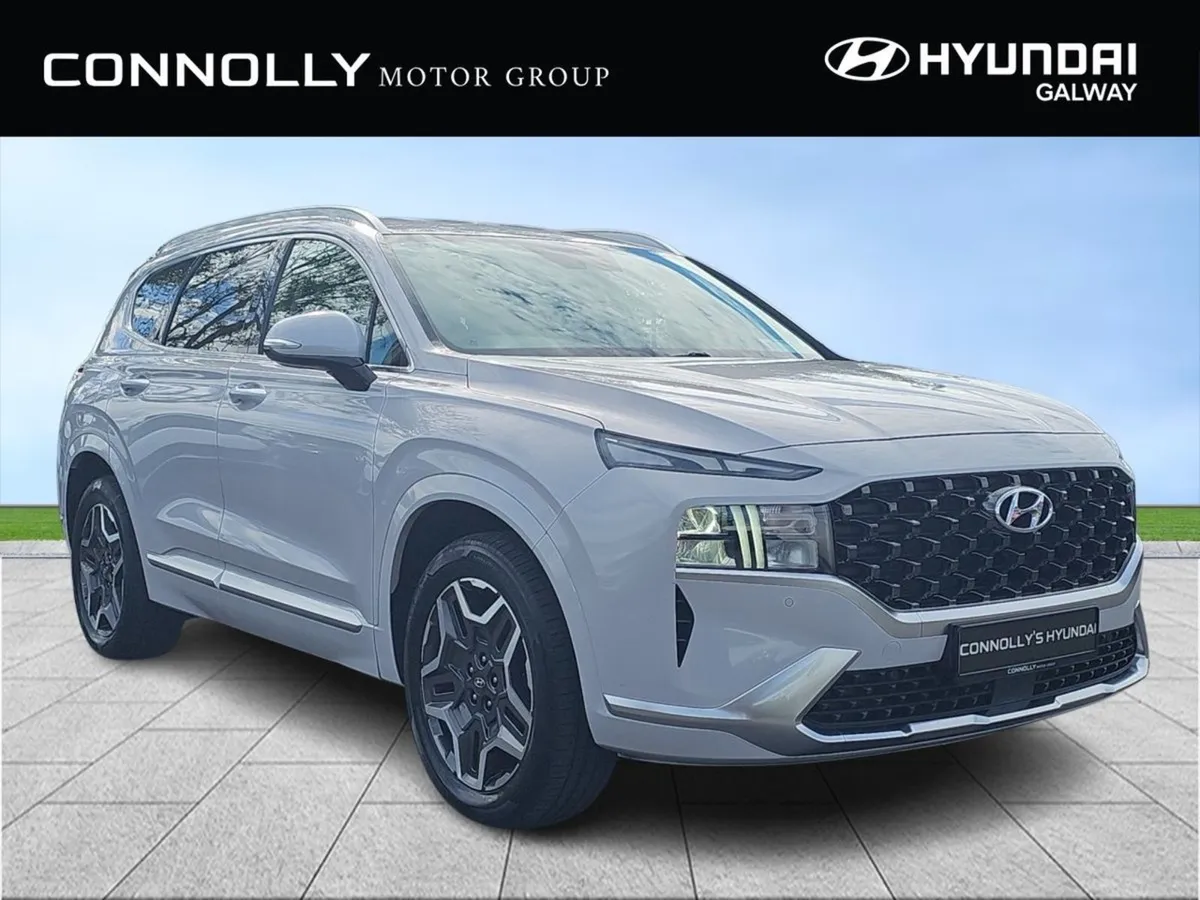 Hyundai Santa Fe 1.6 Phev 4WD Executive Plus Auto - Image 1