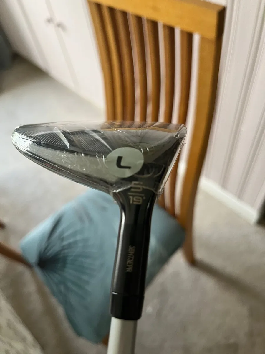 Ladies Taylormade Qi10 5W - Image 3