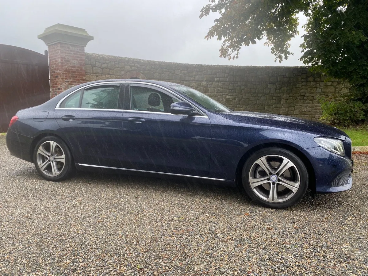 Mercedes - Image 3