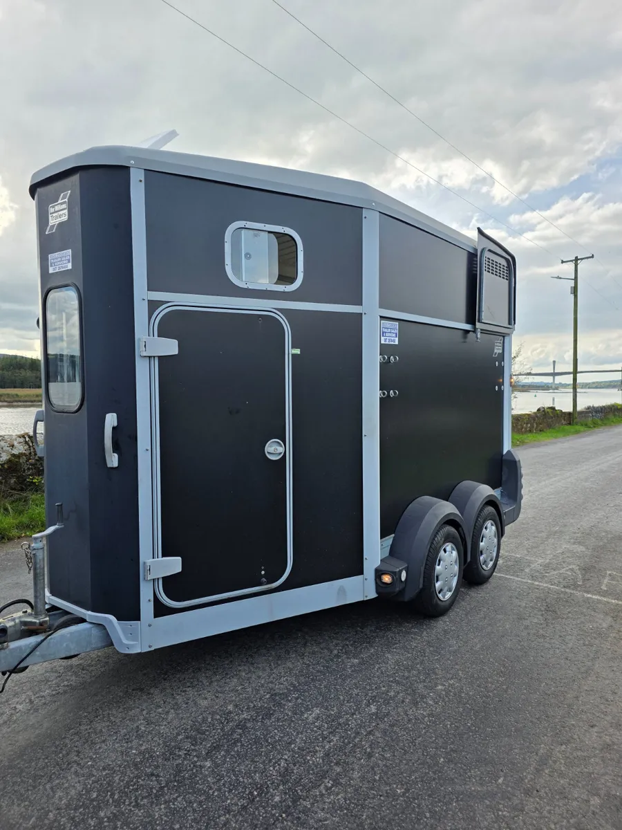 As new ifor Williams hb511 - Image 1