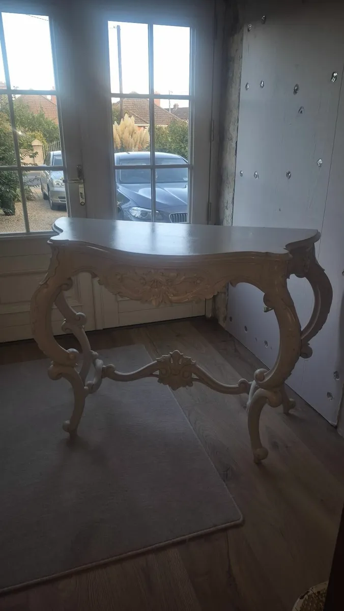 Console table - Image 3