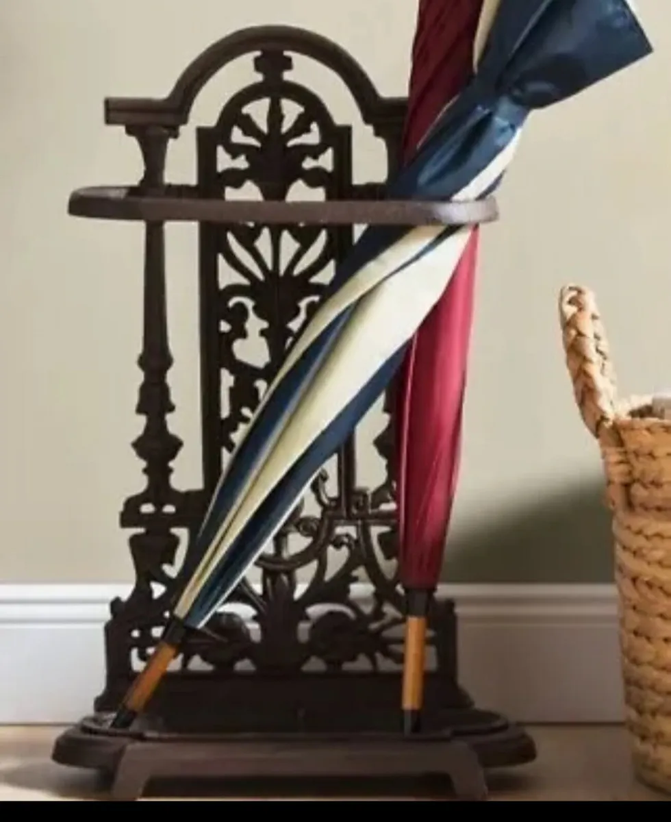 Vintage Style Cast Iron Umbrella Stand NEW - Image 3