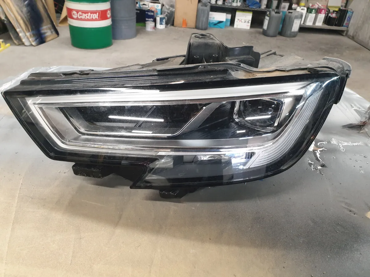 Audi a3 headlamp - Image 1