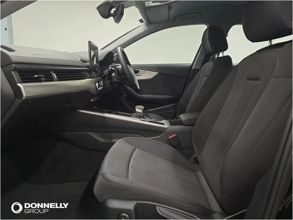 Audi A4 Saloon Technik - Image 4
