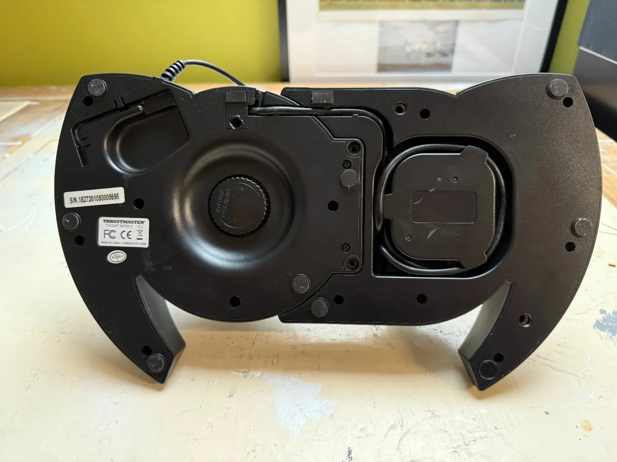 THURSTMASTER HOTAS  X V2 - Image 2