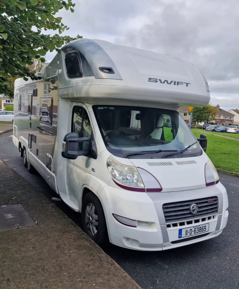 Motorhome - Image 1