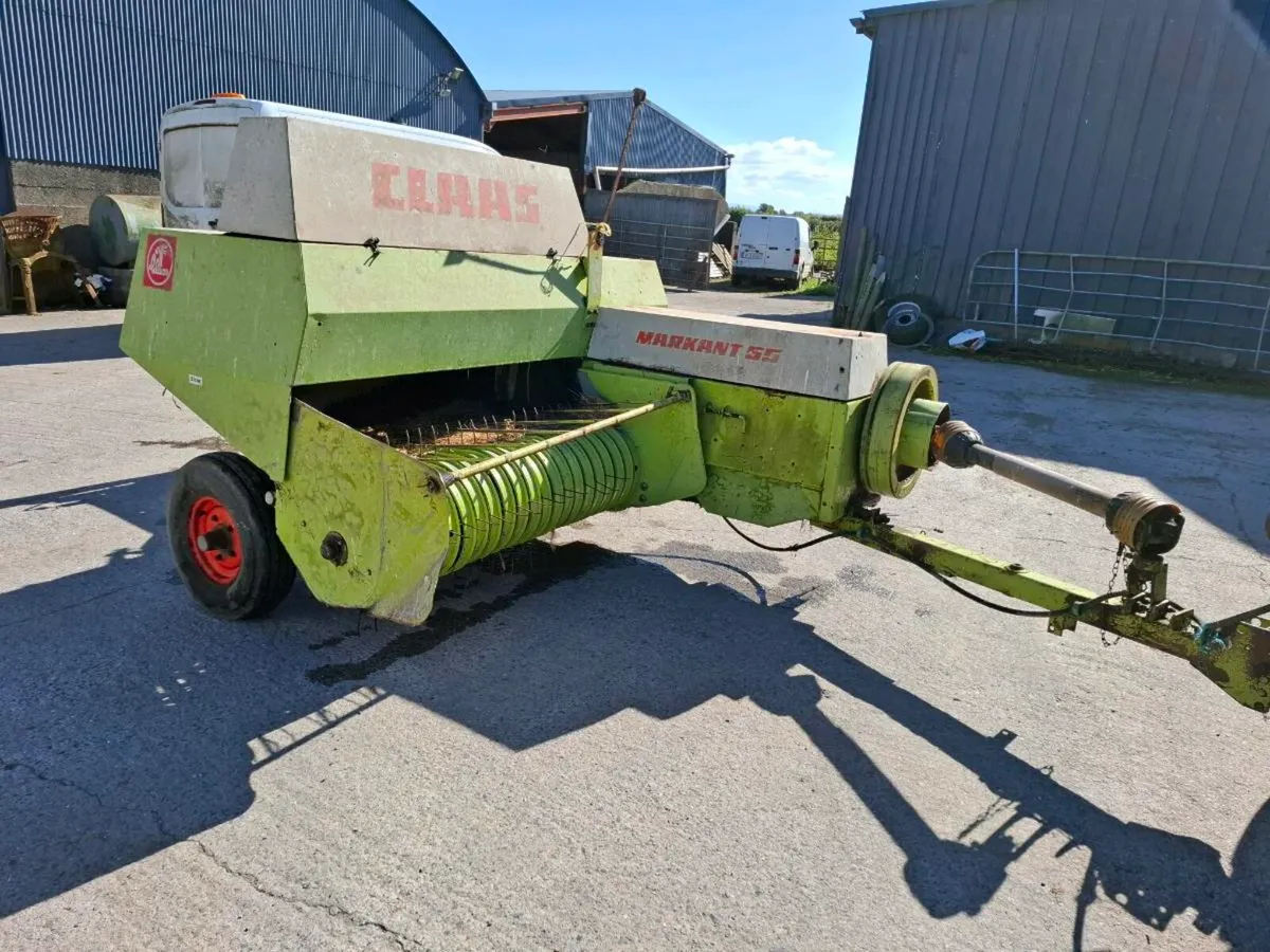 Square baler - Image 1
