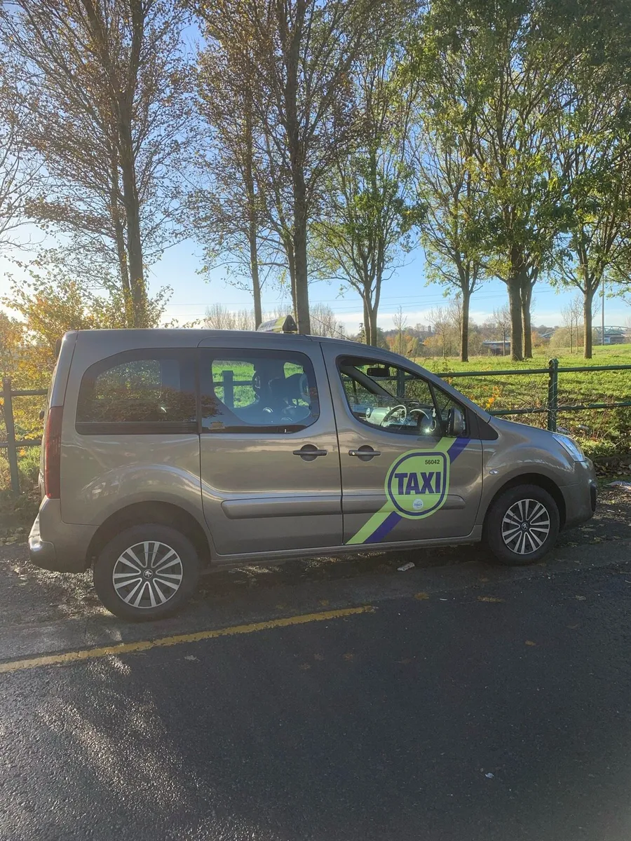 Taxi for rent
