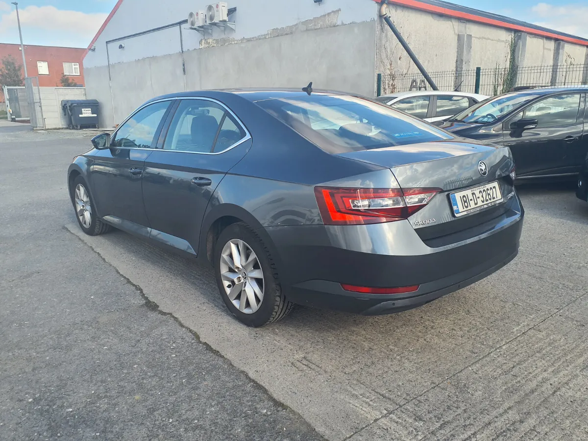 Skoda Superb 2018 - Image 3
