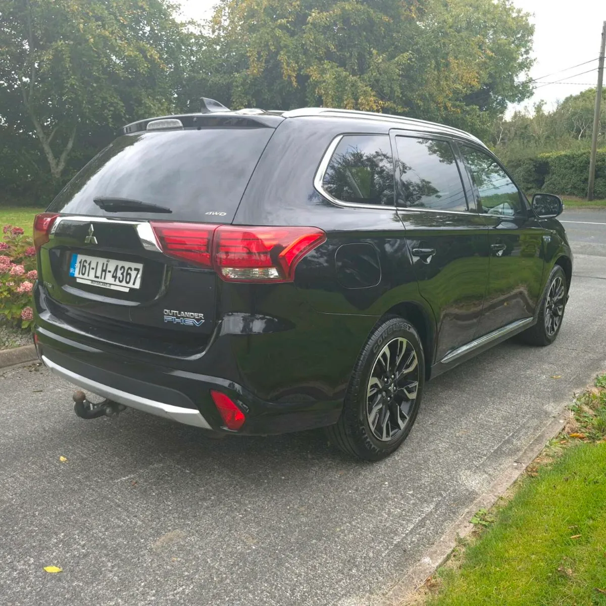 Mitsubishi Outlander 2.0 GX4H PHEV 200BHP - Image 2