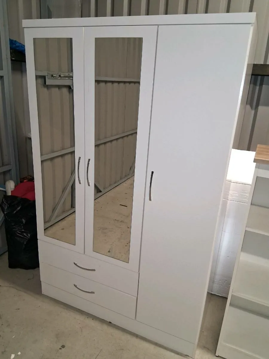 White wardrobe - Image 2