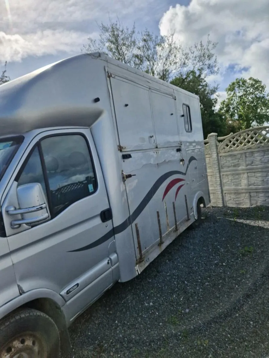Renault Master - Image 1