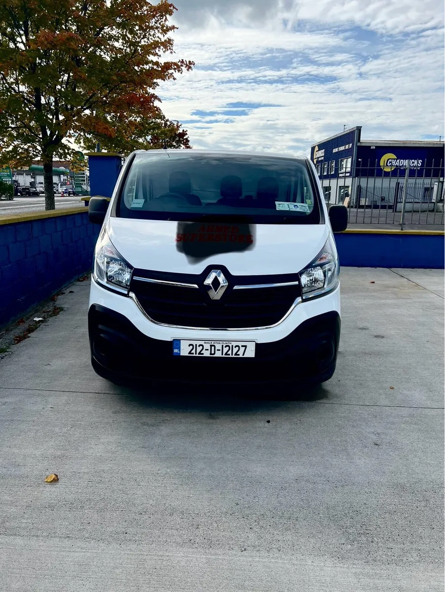 Renault Trafic 2.0 LWB ( Low Km ) - Image 1