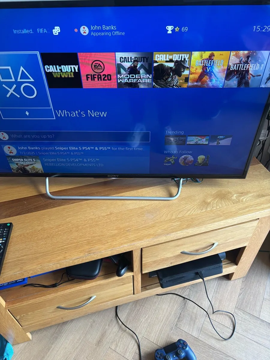 PlayStation 4 - Image 1