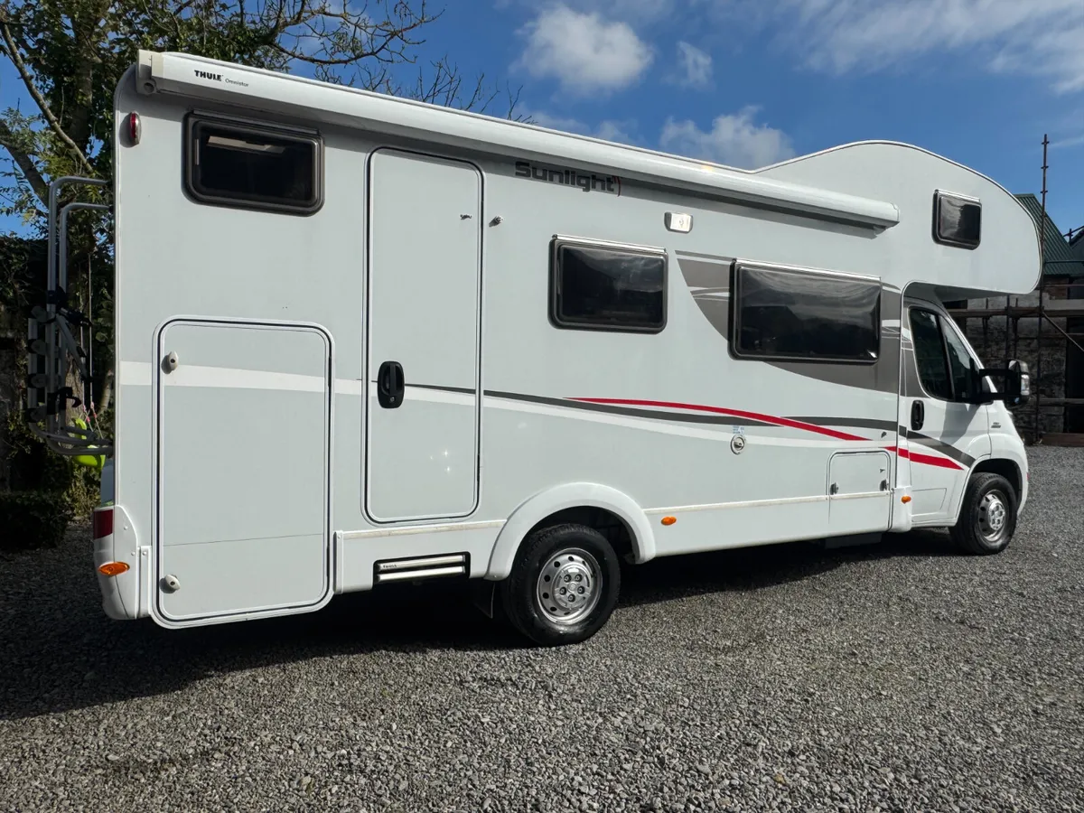 2016 SUNLIGHT A72 6 Berth LHD - Image 3
