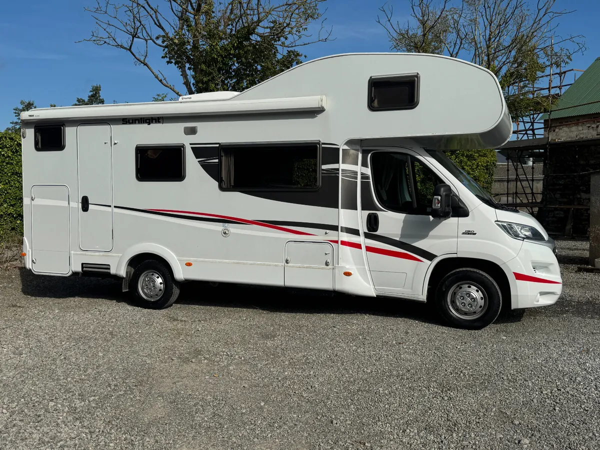 2016 SUNLIGHT A72 6 Berth LHD - Image 2