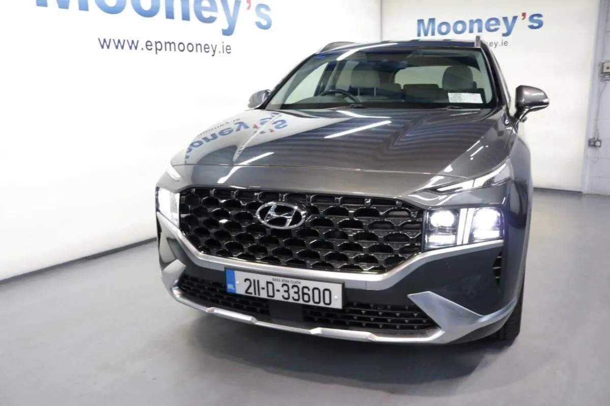 Hyundai Santa Fe Executive Plus 4WD 2.2l Diesel 7 - Image 2