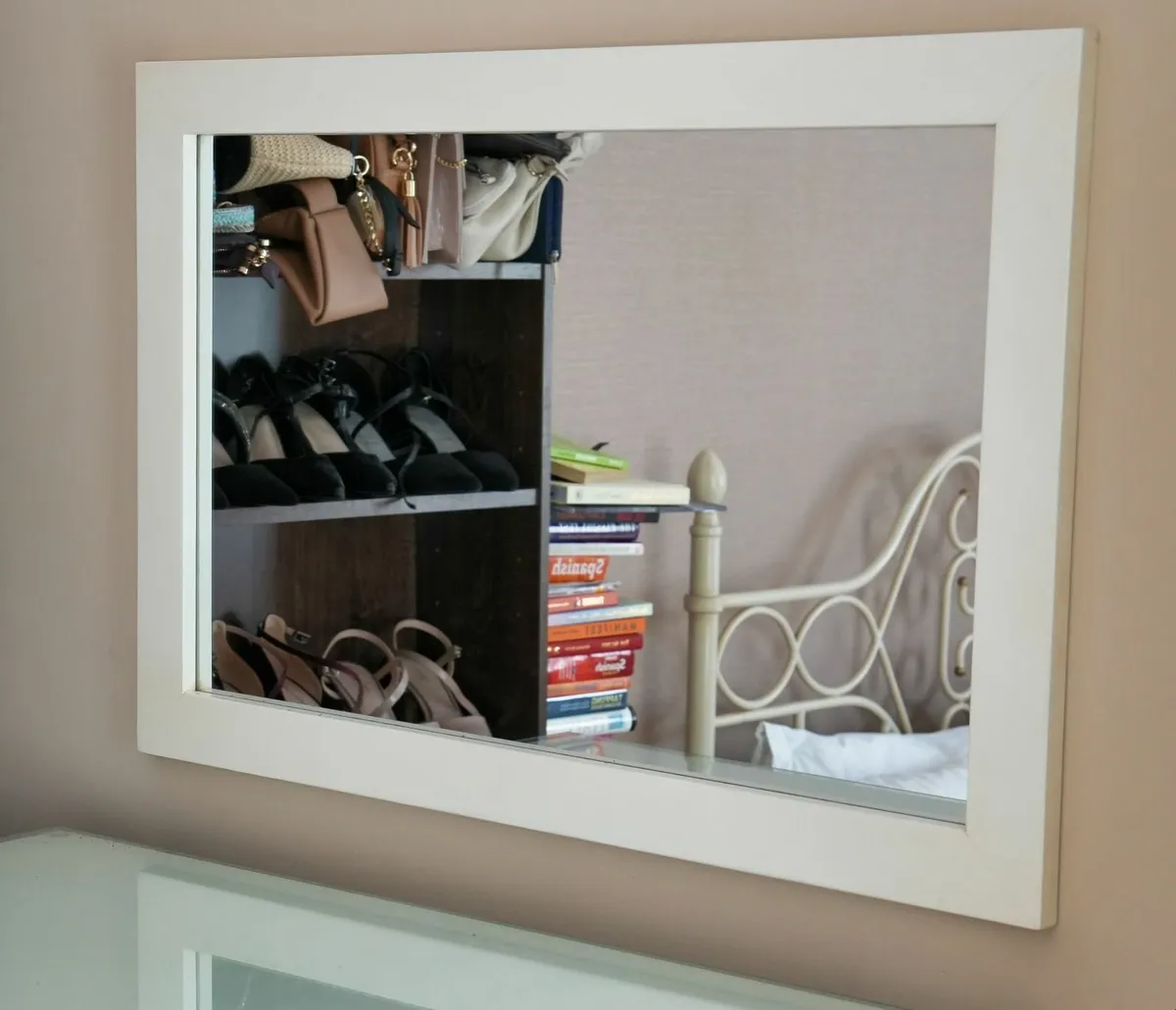 Cream Bedroom Furniture - Drawers/Mirror/Locker - Image 3