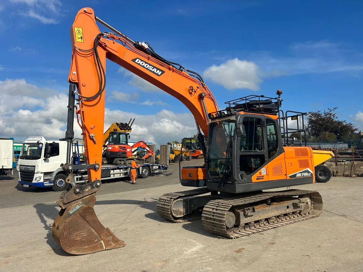 2022 Doosan DX140 LC-7 ( New Model ) - MULLANS - Image 1