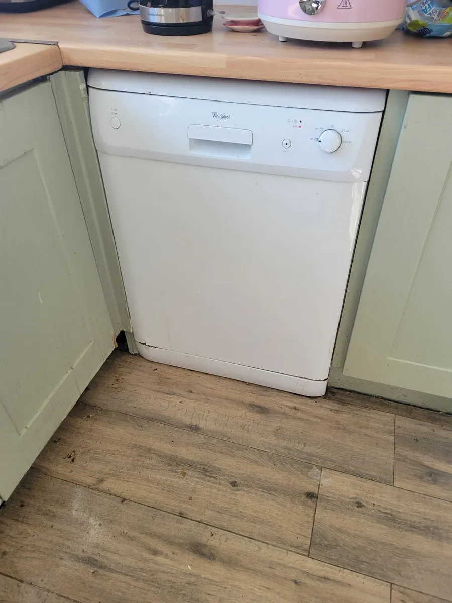 Dishwasher, lights etc - Image 1