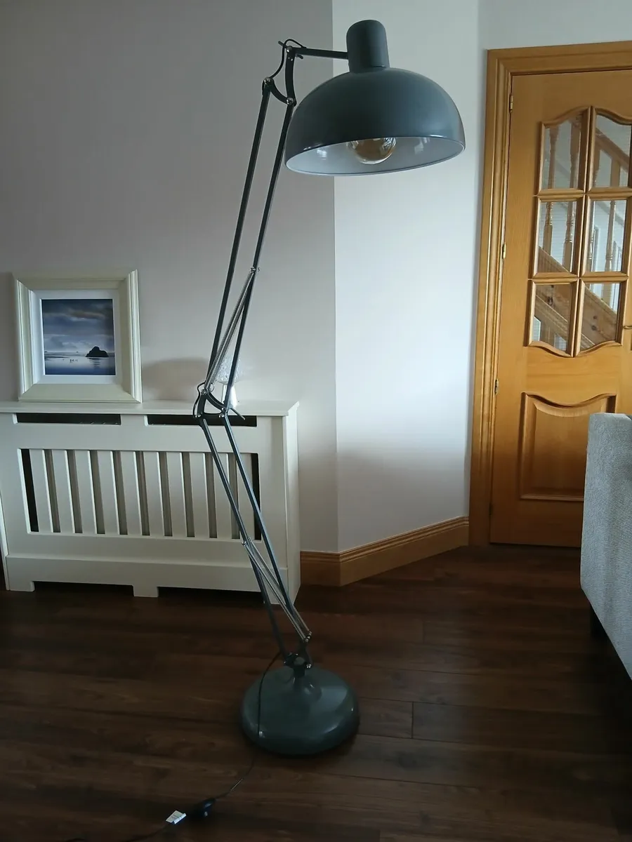 Floor Lamp