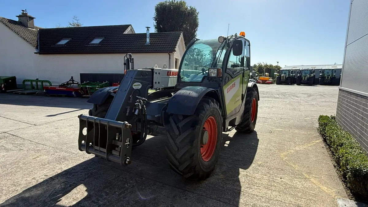 Claas Scorpion 6030 - Image 3