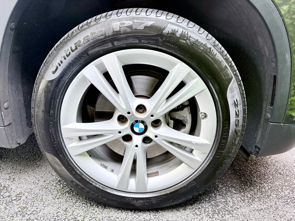 BMW X1 18d Sdrive - Image 2