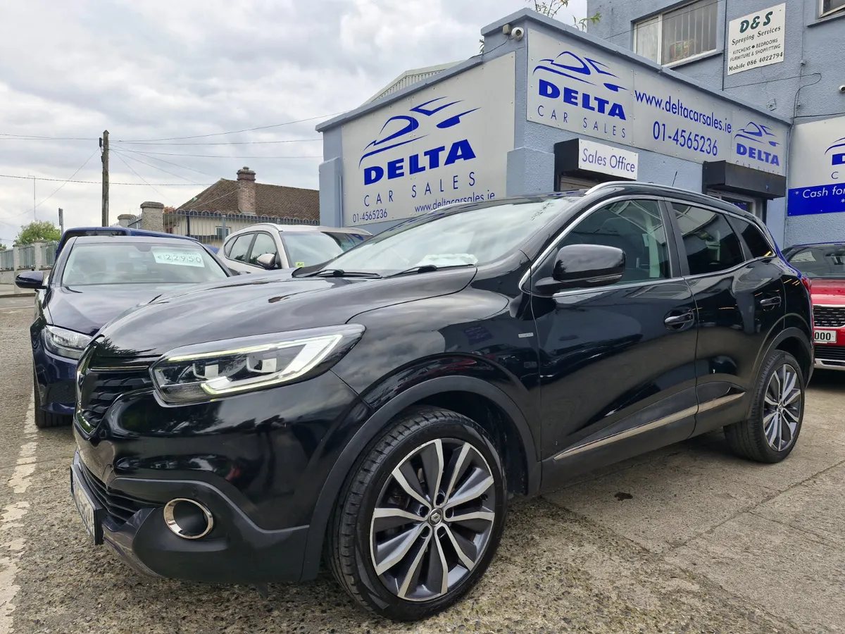 2017 RENAULT KADJAR SIGNATURE NAV 1.2L TCE - Image 2