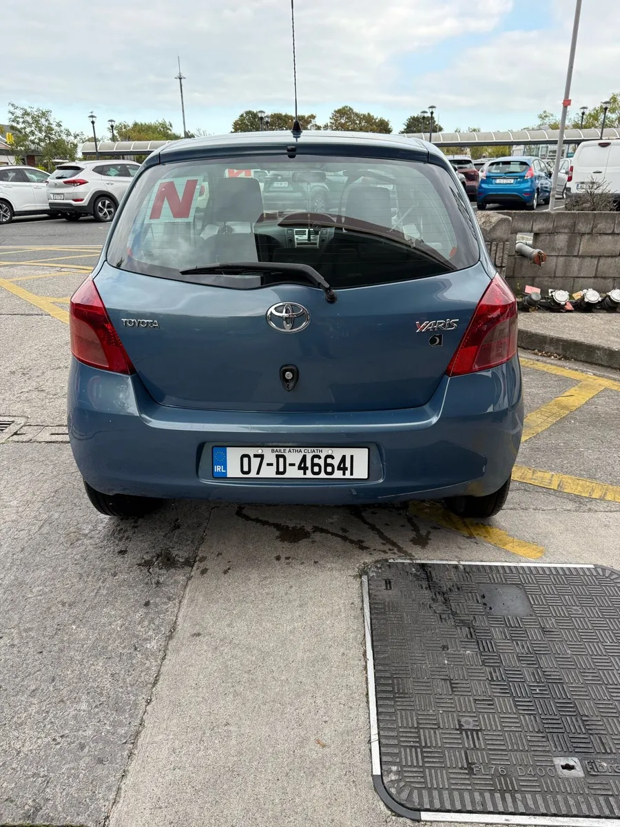 Toyota Yaris - Image 4