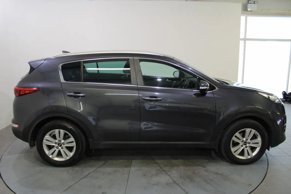 Kia Sportage 1.7 D EX - Image 3