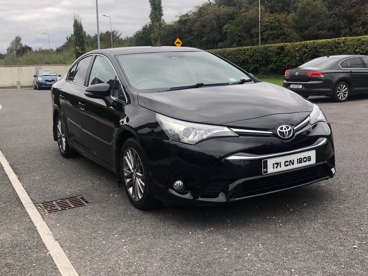 Toyota Avensis 2017 1.8M/D Luna - Image 2