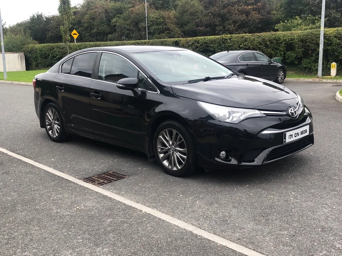 Toyota Avensis 2017 1.8M/D Luna - Image 3
