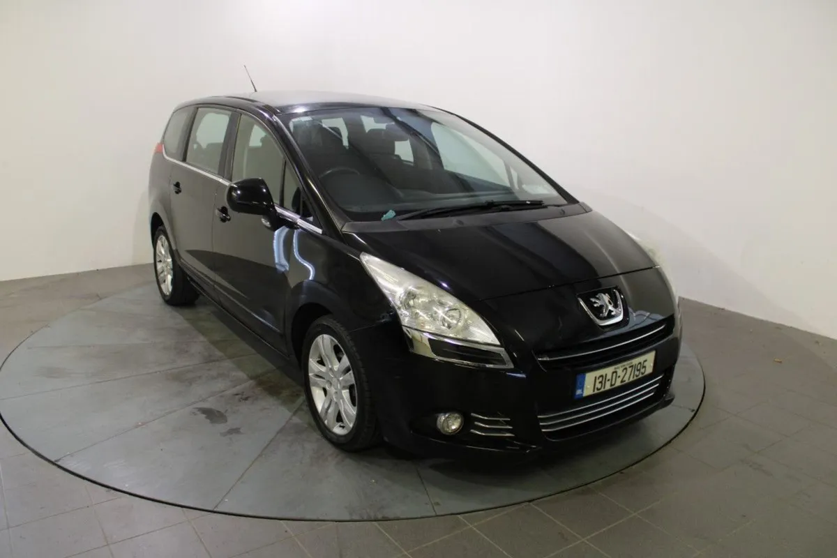 Peugeot 5008 1.6 HDI 112 BHP Active Ecomatique - Image 1