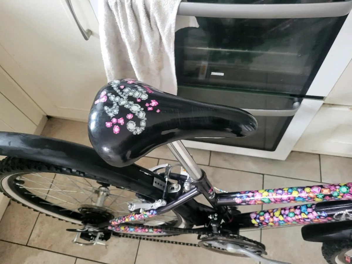 Bike - Image 3