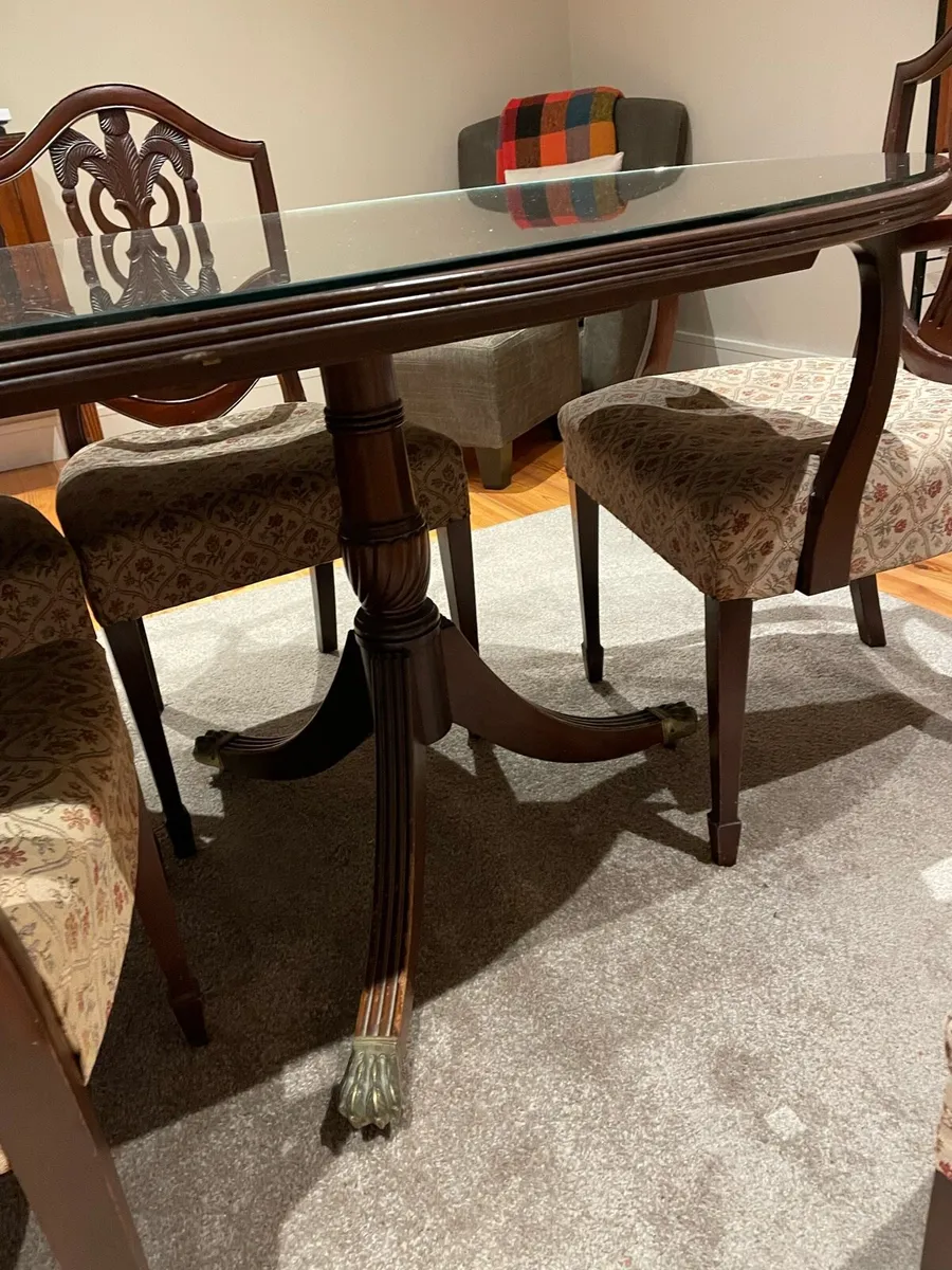 Dining table and 8 chairs, antique - Image 2